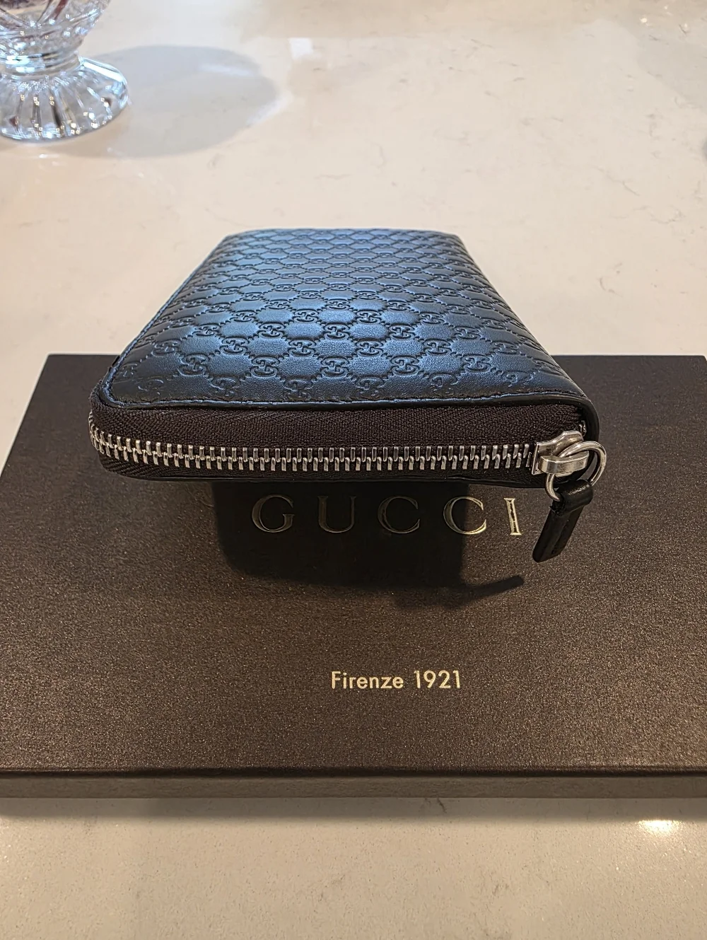 Gucci Microguccissima Large Zip Around Organizer Wallet in Black - Picture 2 of 12